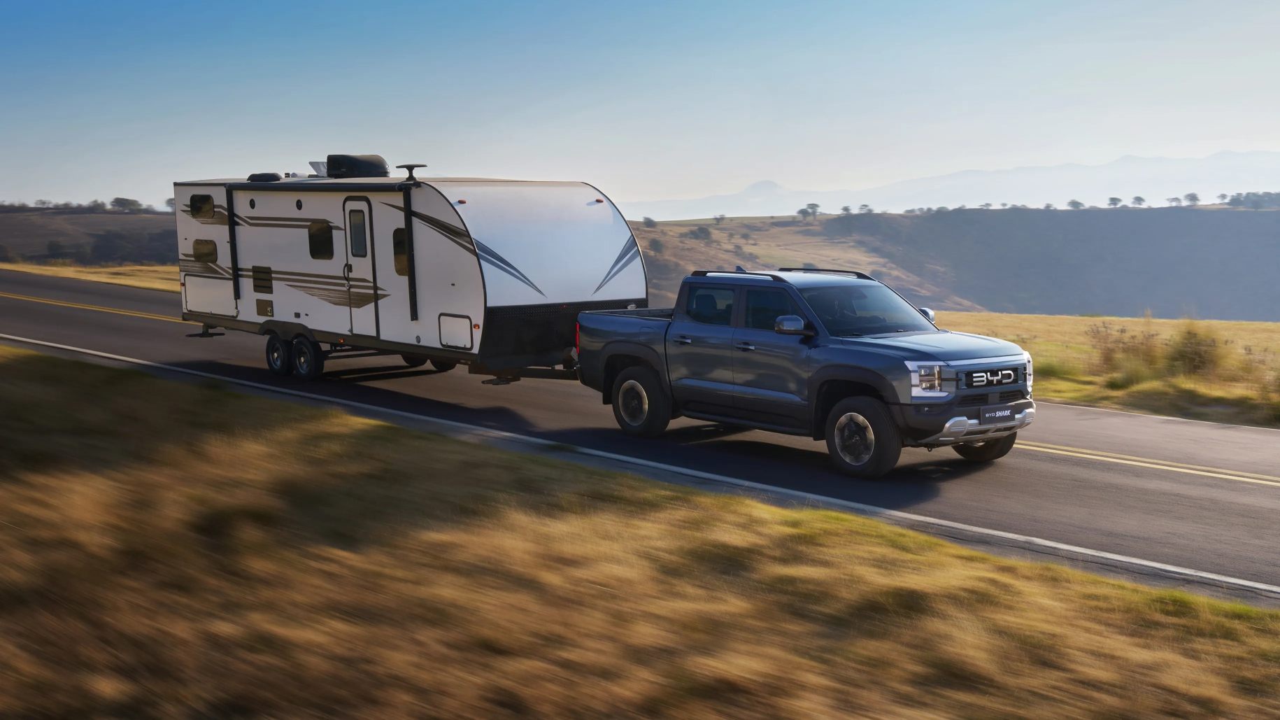 BYD SHARK towing